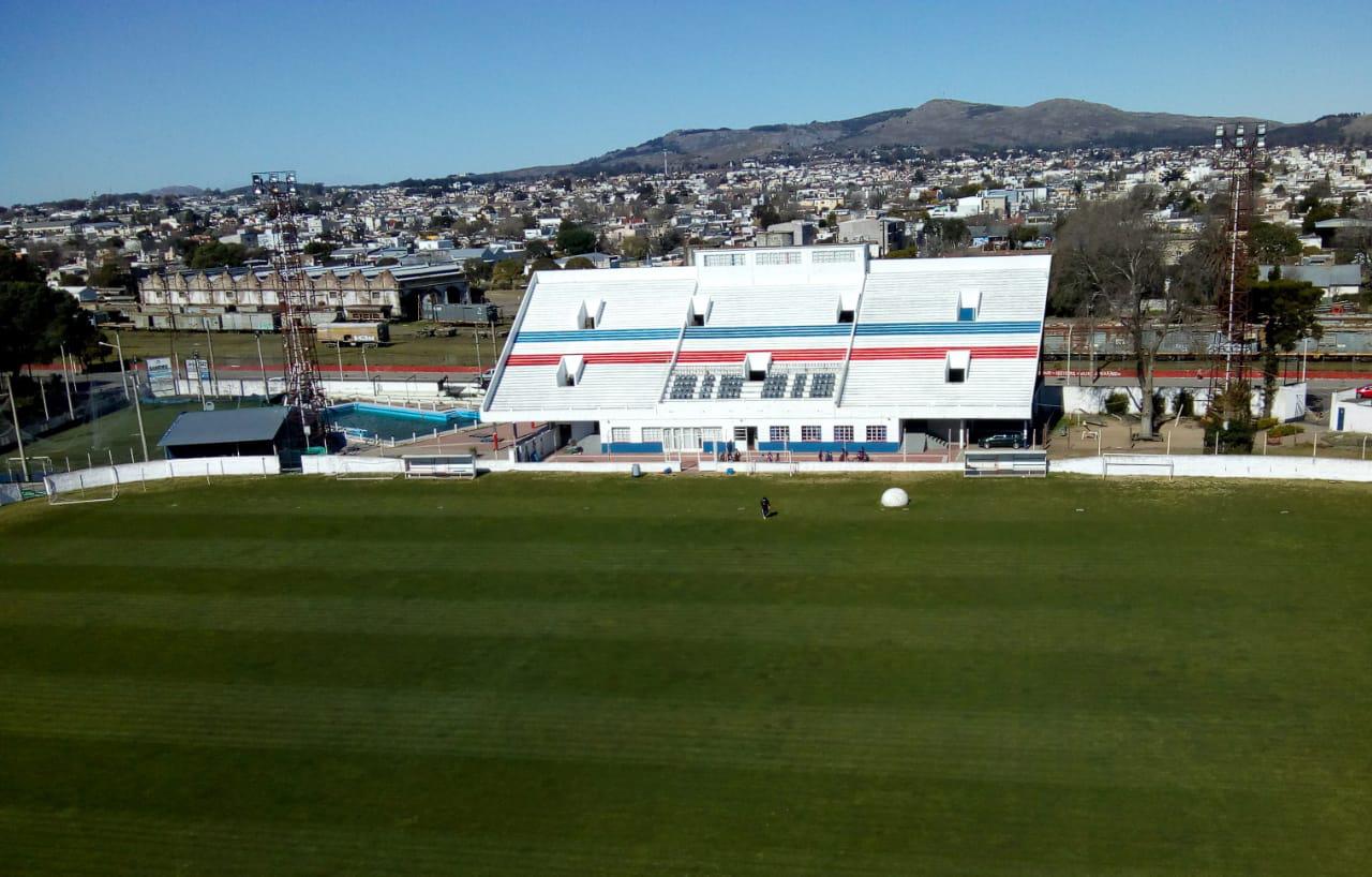 TRIBUNA FERRO (1) (2)