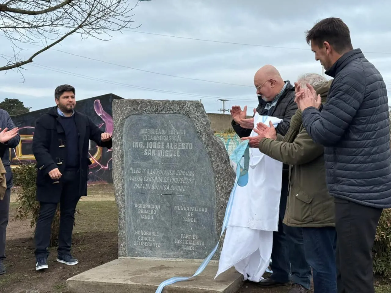 WhatsApp Image 2025-08-19 at 09.44.18